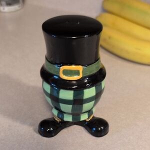 Bella Casa Salt & Pepper Shaker